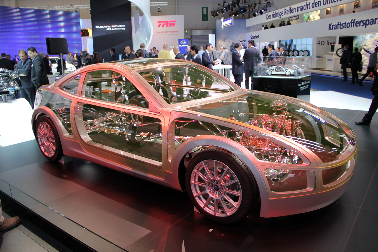 Прозрачный автомобиль